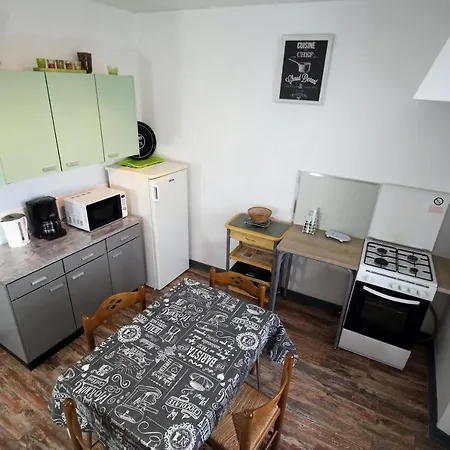 Les Meubles Des Coteaux D'aix *