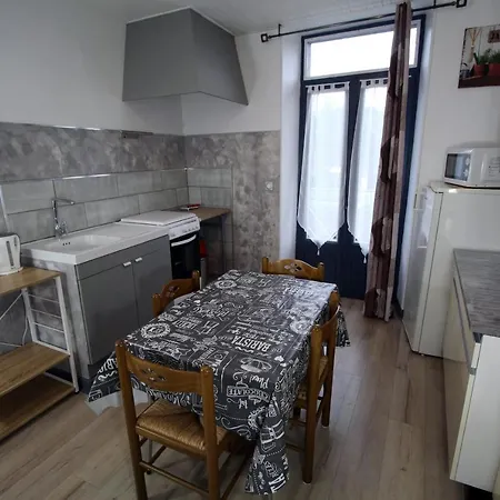 Apartament Les Meubles Des Coteaux D'aix *