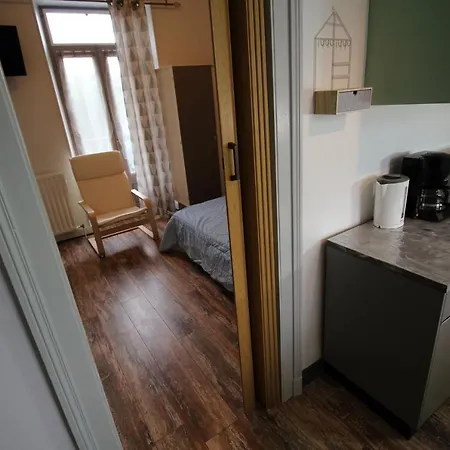 Les Meubles Des Coteaux D'aix *