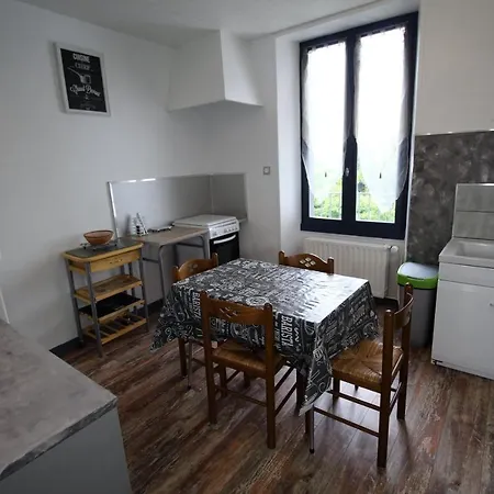 Les Meubles Des Coteaux D'aix Apartament