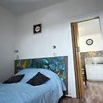 Les Meubles Des Coteaux D'aix Daire *